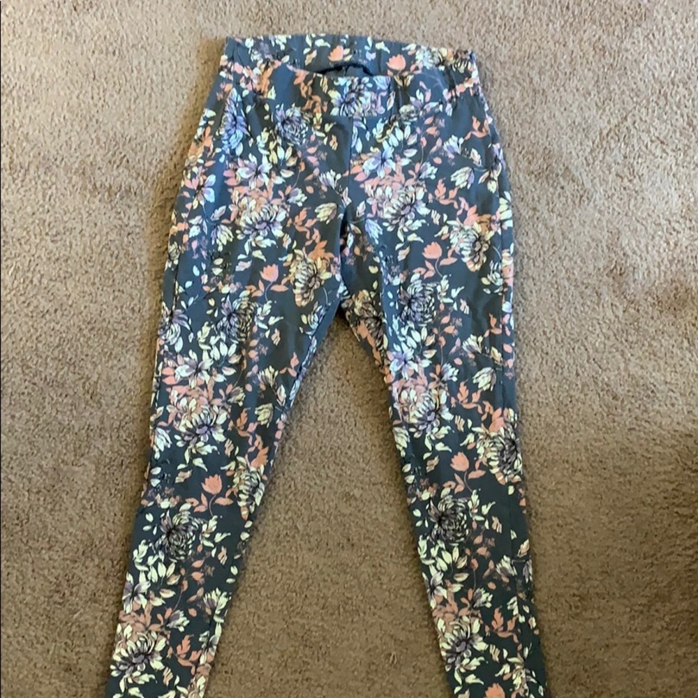 🌟Torrid Long floral leggings🌟